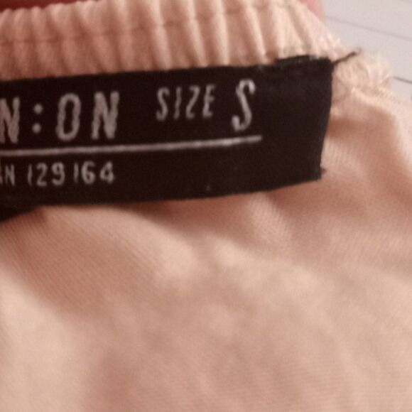 COTTON ON PEACH RUFFLE OFF-THE-SHOULDER SHIFT DRESS SZ.S EUC - Picture 8 of 10